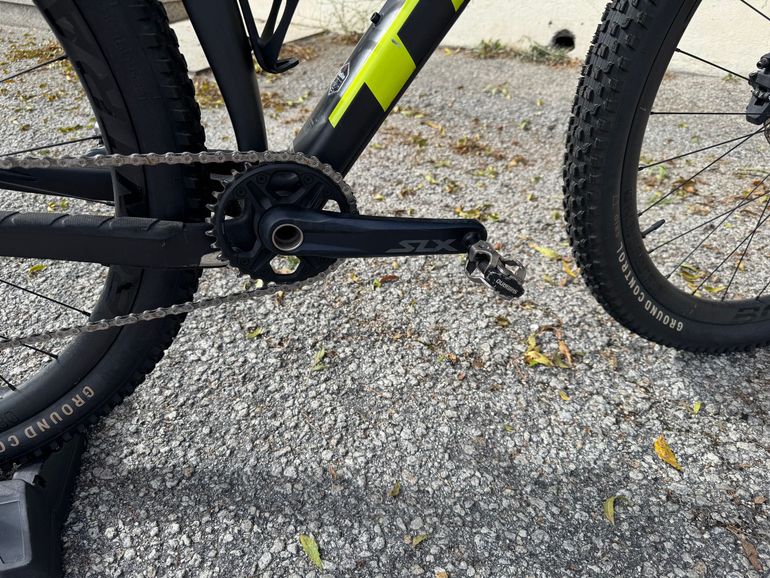 Used Trek Procaliber 9.6 2020 Mountainbike, Black — image 7 of 9