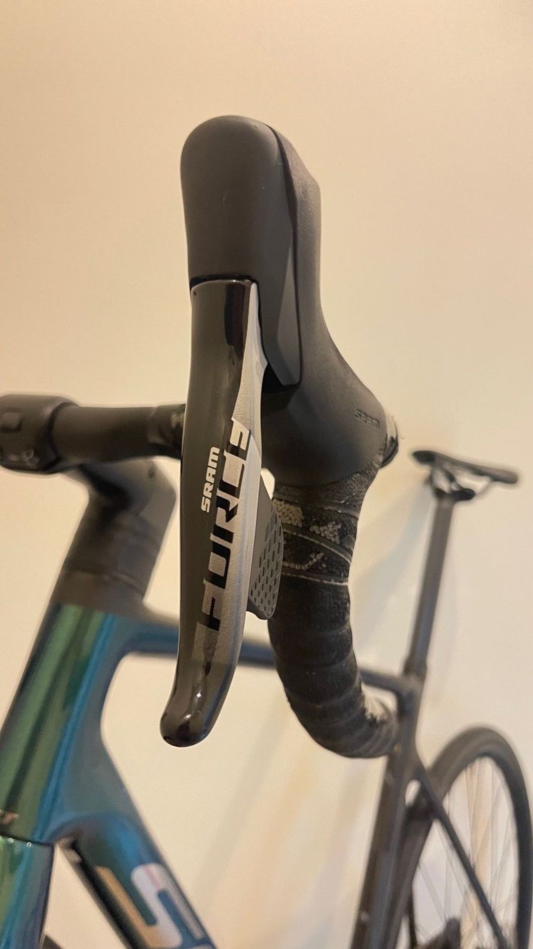 Used Scott Addict RC 20 2023 Road & Gravel, Green — image 17 of 18