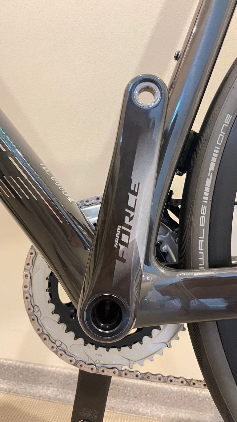 Used Scott Addict RC 20 2023 Road & Gravel, Green — image 9 of 18