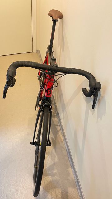 Used Scott Addict 20 2021 2021 Road & Gravel, Red — image 12 of 23