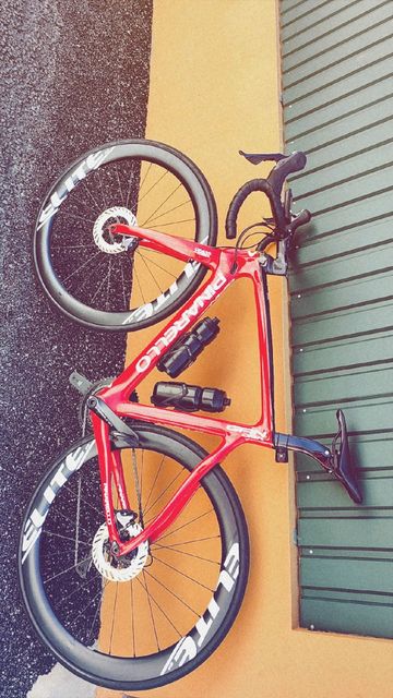 Used Pinarello Gan Shimano 105 Di2 2018 Road & Gravel, Red — image 4 of 7