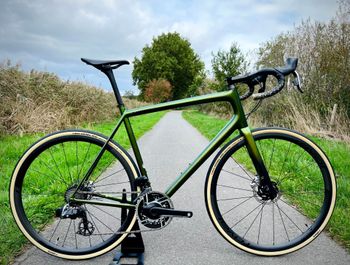 Used Specialized S-Works Aethos - SRAM Red eTap AXS 2021 2021 Road & Gravel