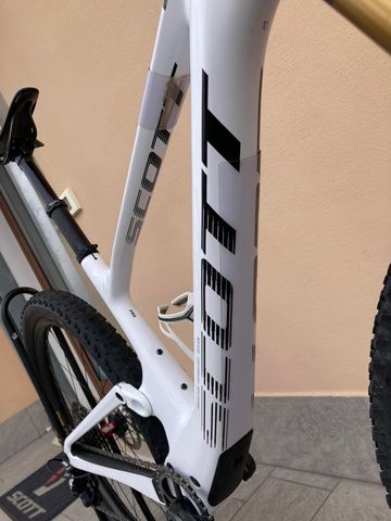 Used Scott Spark RC Pro 2023 2023 Mountainbike, White, 29 — image 2 of 3