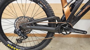 Tweedehands UNNO BURN SRAM GX Eagle AXS 2024 Mountainbike — afbeelding 3 van 12