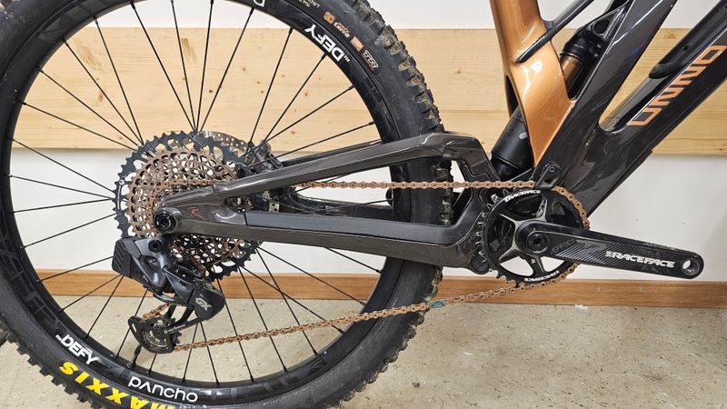 Tweedehands UNNO BURN SRAM GX Eagle AXS 2024 Mountainbike — afbeelding 3 van 12