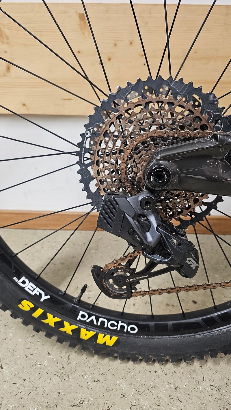 Tweedehands UNNO BURN SRAM GX Eagle AXS 2024 Mountainbike — afbeelding 8 van 12