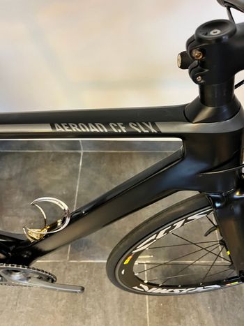 Used Canyon Aeroad CF SL 8.0 2019 2019 Road & Gravel, Black — image 7 of 9