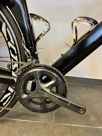 Used Canyon Aeroad CF SL 8.0 2019 2019 Road & Gravel, Black — image 5 of 9
