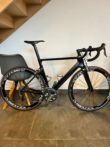 Used Canyon Aeroad CF SL 8.0 2019 2019 Road & Gravel, Black — image 1 of 9
