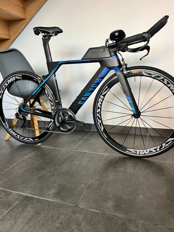 Used Canyon Speedmax WMN CF 8.0 LTD 2018 2018 Road & Gravel, Black — image 2 of 8