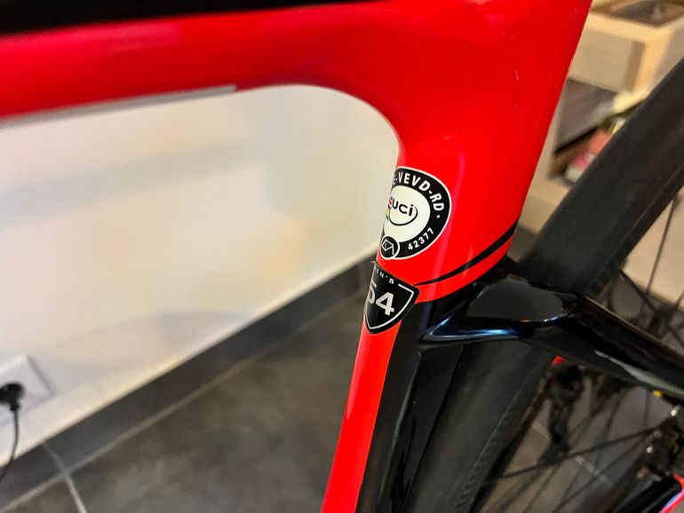 Used Specialized Venge Pro Disc 2018 2018 Road & Gravel, Red — image 13 of 14