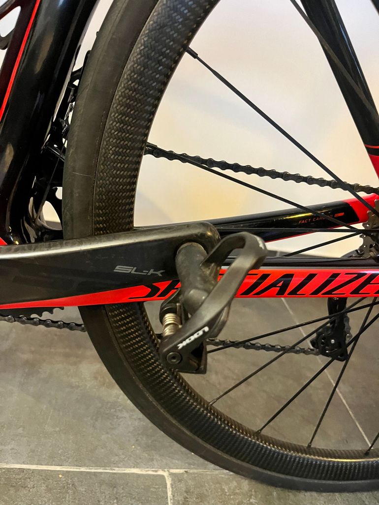 Used Specialized Venge Pro Disc 2018 2018 Road & Gravel, Red — image 11 of 14
