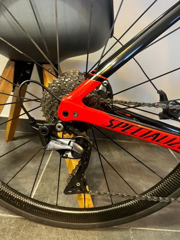 Used Specialized Venge Pro Disc 2018 2018 Road & Gravel, Red — image 10 of 14
