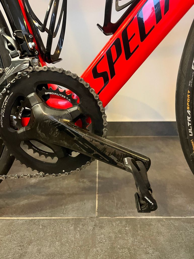 Used Specialized Venge Pro Disc 2018 2018 Road & Gravel, Red — image 9 of 14
