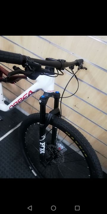 Used Orbea OIZ H30 2024 2024 Mountainbike, White, 29 — image 2 of 5