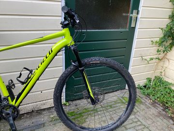 Used Specialized Rockhopper Expert 29 2017 2017 Mountainbike, Green, 29 — image 5 of 10