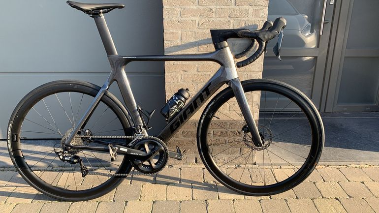 Used Giant Propel Advanced 2 Disc 2021 2021 Road & Gravel, Light Gray — image 4 of 5