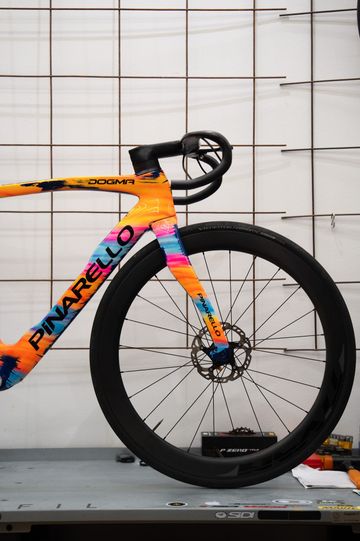 Brugt Pinarello Dogma MY 2024 Frameset 2024 Road & Gravel — billede 5 af 6