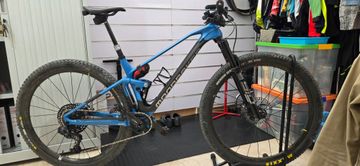 Used Mondraker F-podium SRAM XX1 Eagle AXS 2023 Mountainbike, Blue — image 2 of 4