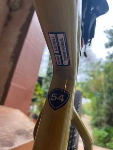 Used Specialized Diverge Comp Carbon 2023 2023 Road & Gravel, Orange — image 2 of 4