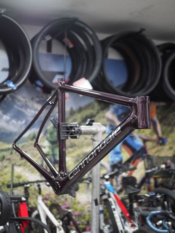 Used Cannondale Super Six 2015 Road & Gravel, Red — image 5 of 5