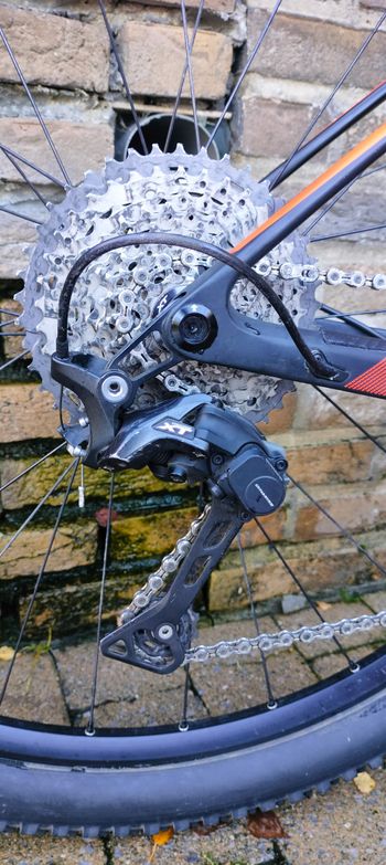 Used Scott 910 2017 2017 Mountainbike, Black — image 7 of 9