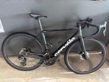 Used Cervélo R5 Ultegra Di2 2024 2024 Road & Gravel