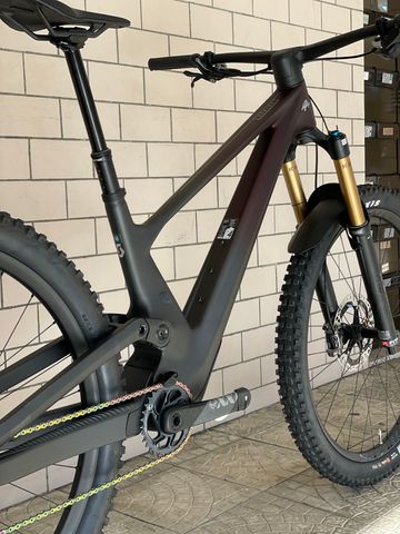 Used Scott Genius 900 Ultimate 2024 2024 Mountainbike, Black, 29 — image 2 of 8