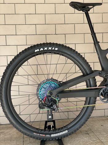 Used Scott Genius 900 Ultimate 2024 2024 Mountainbike, Black, 29 — image 3 of 8