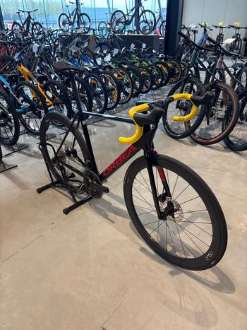 Used Orbea ORCA M20iTEAM 2024 2024 Road & Gravel, Black — image 2 of 3