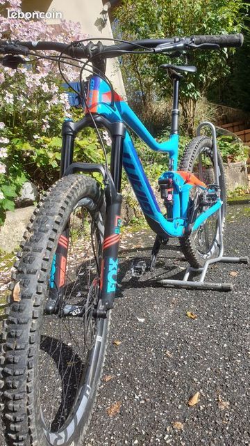 Used Giant Trance Advanced 1 2018 2018 Mountainbike, Blue, 27.5 — image 3 of 5