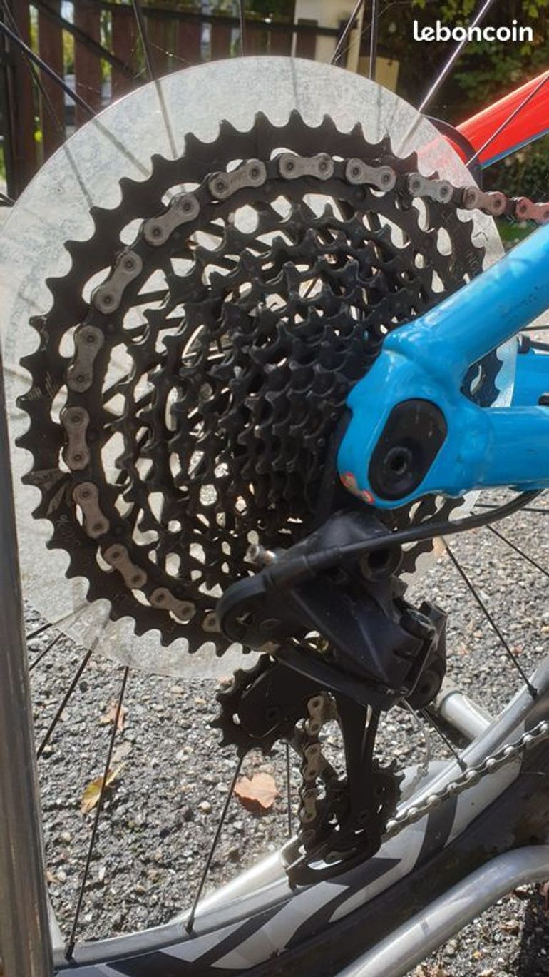 Used Giant Trance Advanced 1 2018 2018 Mountainbike, Blue, 27.5 — image 2 of 5
