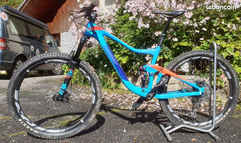 Used Giant Trance Advanced 1 2018 2018 Mountainbike, Blue, 27.5 — image 4 of 5