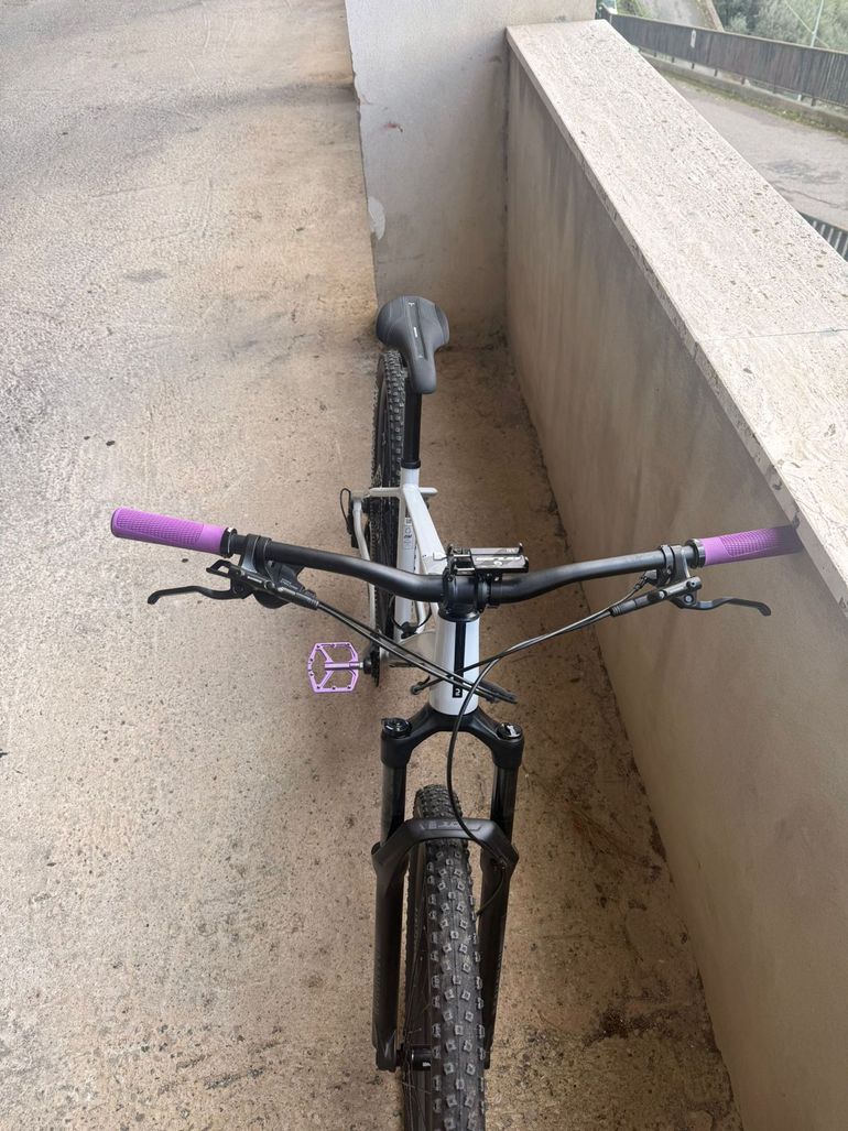 Used ROCKRIDER Am Shimano Deore 2021 Mountainbike, White — image 6 of 6