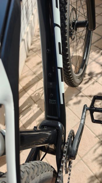 Used Trek Supercaliber 9.7 2021 2021 Mountainbike, Black, 29 — image 14 of 36