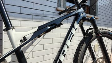 Used Trek Supercaliber 9.7 2021 2021 Mountainbike, Black, 29 — image 5 of 36