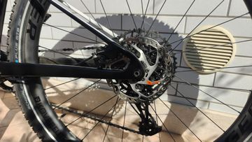 Used Trek Supercaliber 9.7 2021 2021 Mountainbike, Black, 29 — image 21 of 36