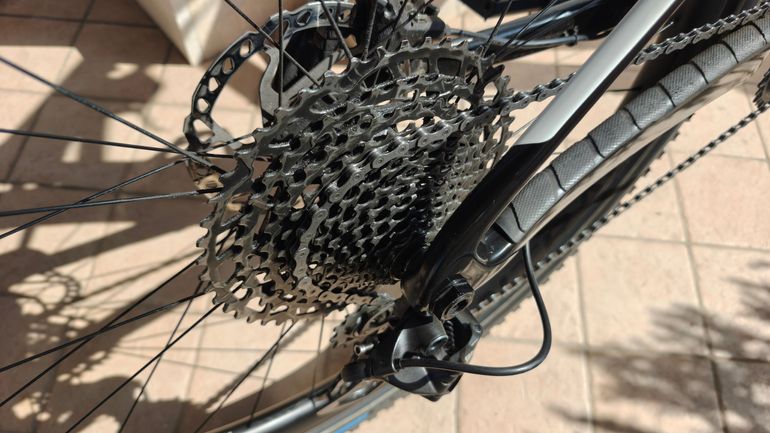 Used Trek Supercaliber 9.7 2021 2021 Mountainbike, Black, 29 — image 8 of 36