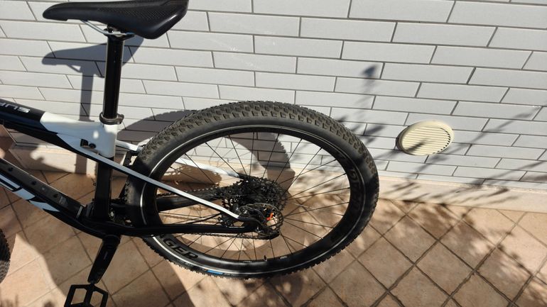 Used Trek Supercaliber 9.7 2021 2021 Mountainbike, Black, 29 — image 36 of 36