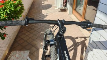 Used Trek Supercaliber 9.7 2021 2021 Mountainbike, Black, 29 — image 28 of 36