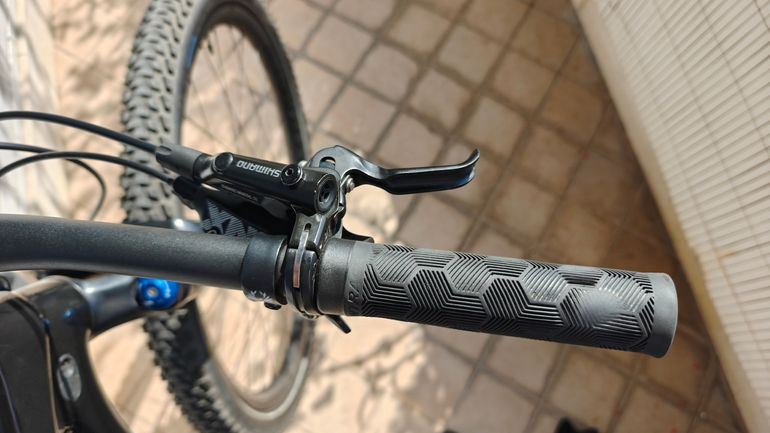 Used Trek Supercaliber 9.7 2021 2021 Mountainbike, Black, 29 — image 11 of 36