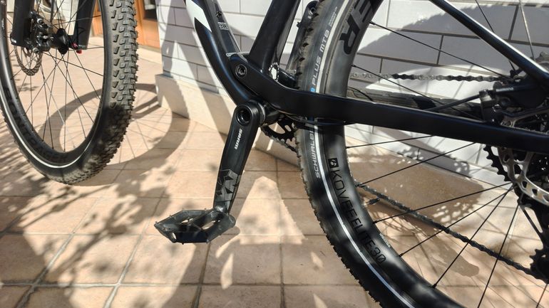 Used Trek Supercaliber 9.7 2021 2021 Mountainbike, Black, 29 — image 25 of 36
