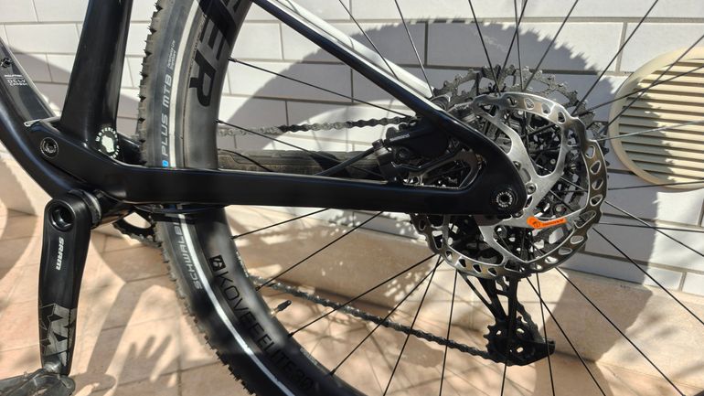 Used Trek Supercaliber 9.7 2021 2021 Mountainbike, Black, 29 — image 26 of 36