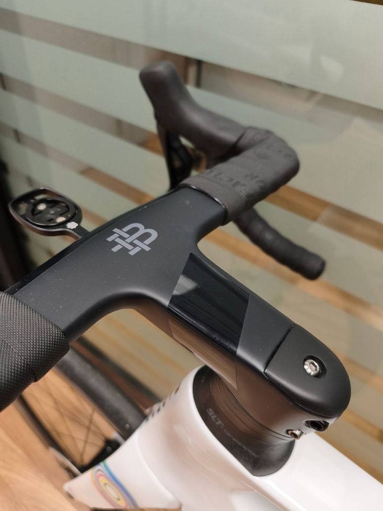 Used Factor Ostro Shimano Dura Ace Di2 2024 Road & Gravel, White — image 11 of 13