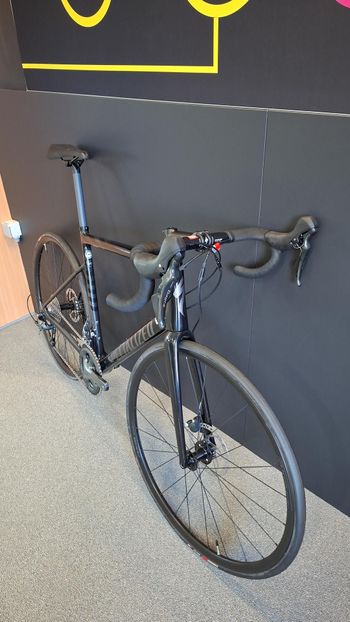 Used Specialized TarmacSL6 2022 Road & Gravel — image 3 of 3