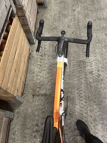 Used Canyon Inflite CF SLX 9 2023 2023 Road & Gravel, Orange — image 4 of 10