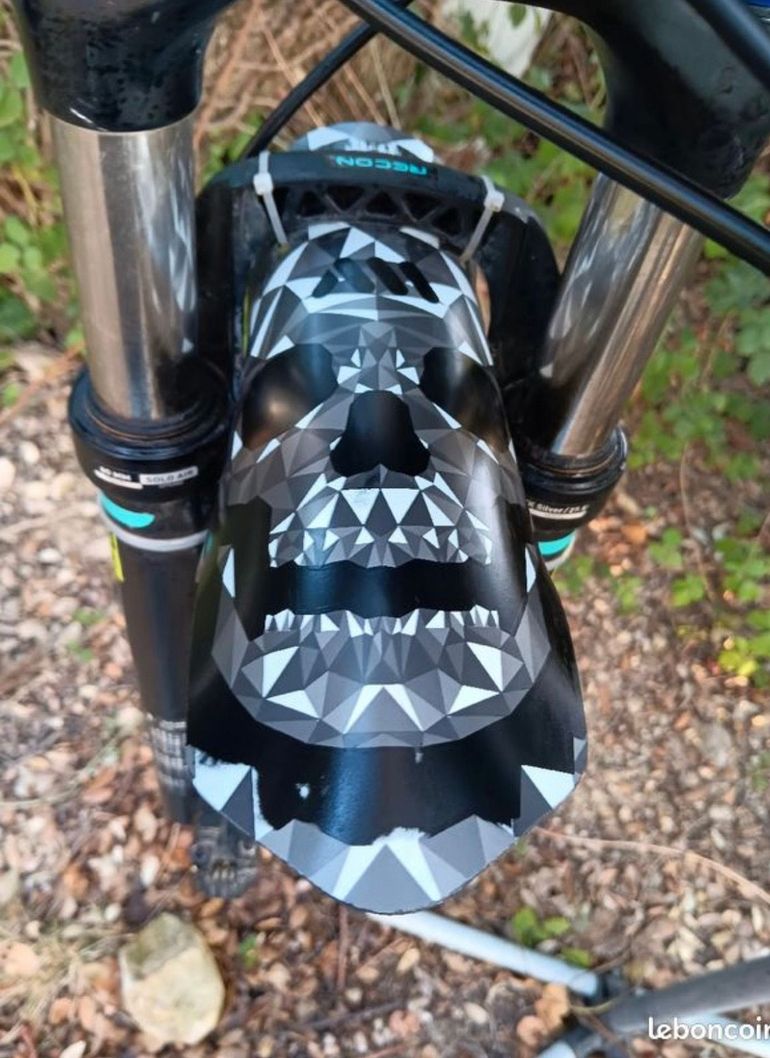 Used Trek X-Caliber 9 2017 2017 Mountainbike, Black, 27.5, 29 — image 5 of 6