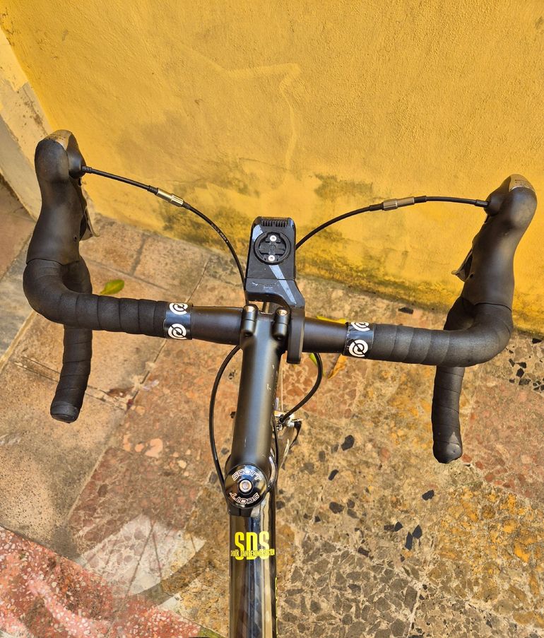 Used Scott CR1 2009 Road & Gravel, Black — image 7 of 8