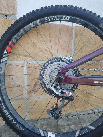 Used Orbea RALLON M-TEAM 2023 2023 Mountainbike, Purple, 29 — image 4 of 4