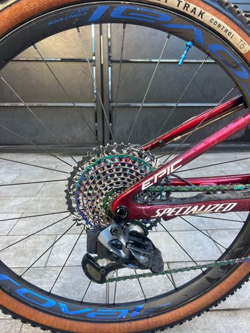 Used Specialized S-Works Epic 2021 2021 Mountainbike, Red, 29 — image 3 of 6